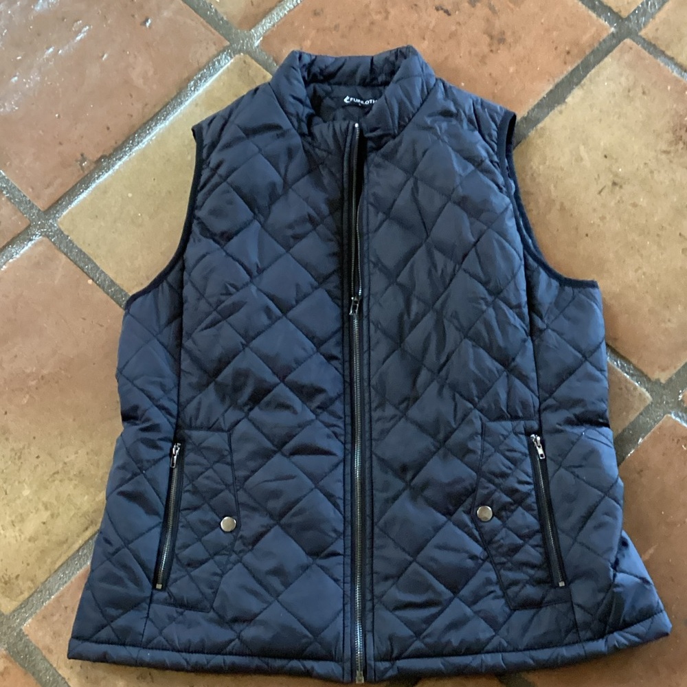 Black Zippered Quilted Vest